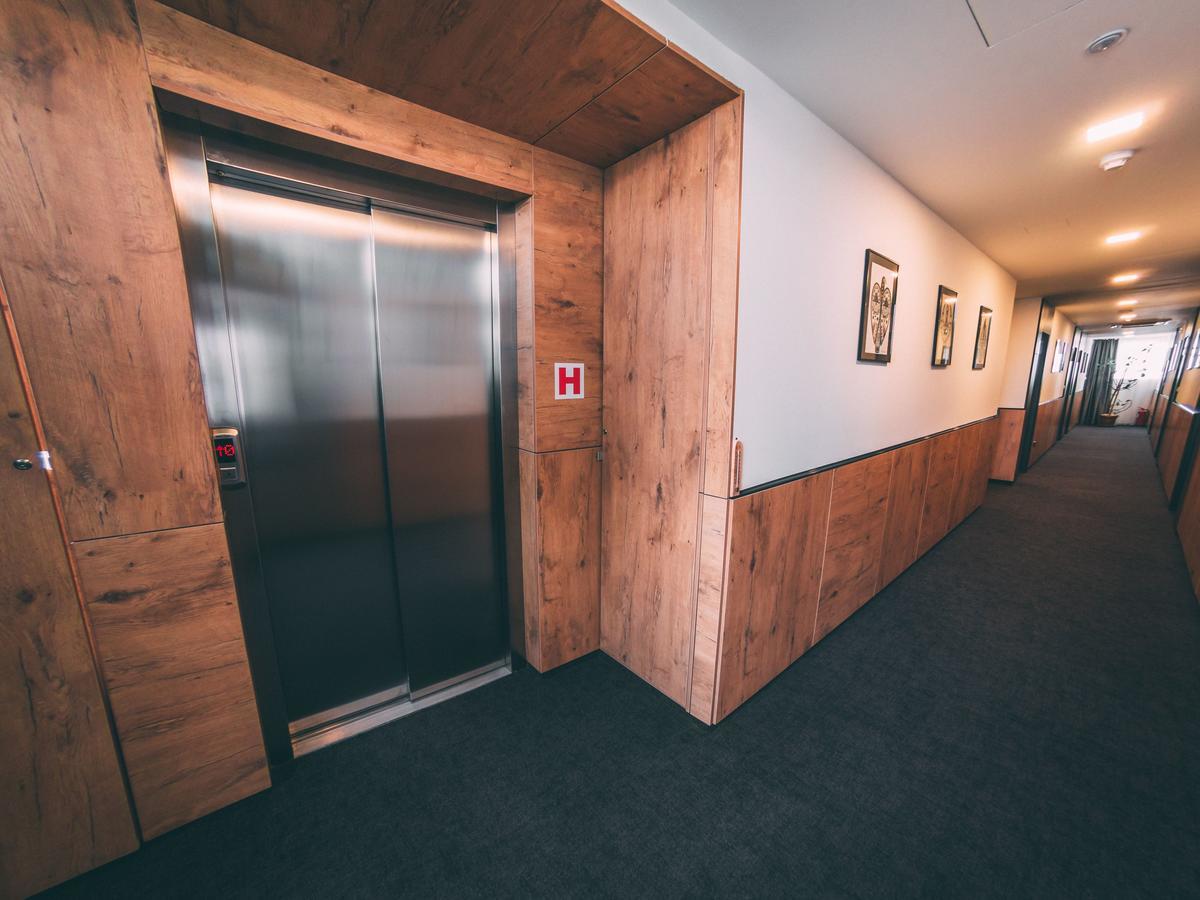 Orange Hotel Ilidža Eksteriør bilde